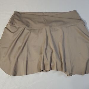 Calvin Klein Performance NWOT Moisture Wicking UPF Tennis Skort in Tan Size XL